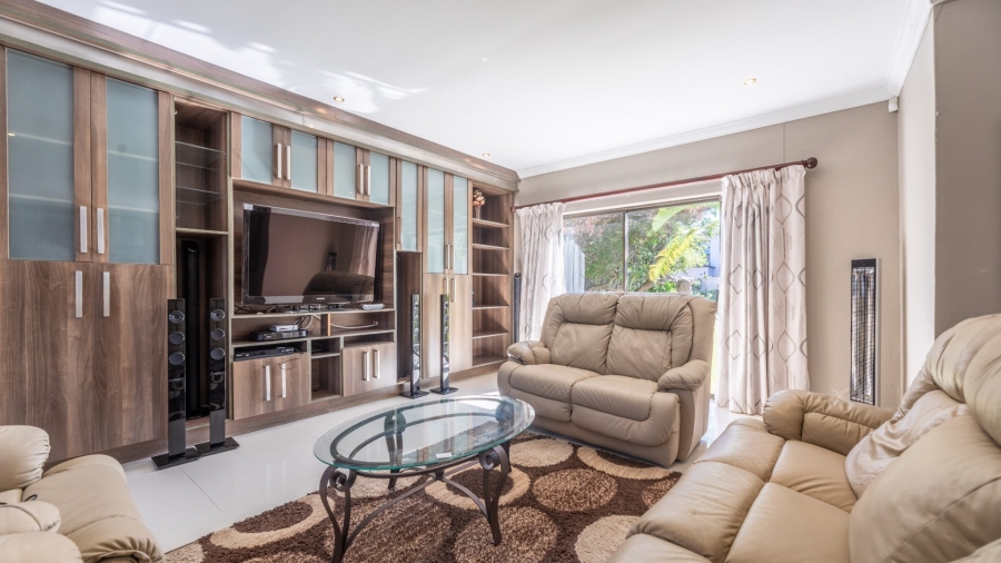 4 Bedroom Property for Sale in Big Bay Western Cape